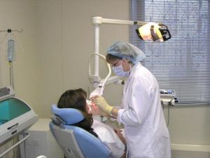 Женщины на генном уровне более подвержены заболеваниям зубов и десен