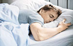 Cнижение тестостерона плохо оказывает влияние на сон
