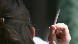 Некурящие москвичи выступают за запрет курения в публичных местах