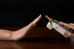 Минздравсоцразвития РФ проведет акцию в день отказа от курения