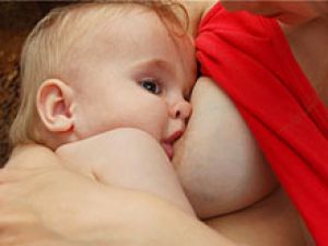 Грудное молоко бережет малыша от инфецирования ВИЧ