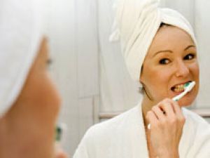70% людей не знают, как необходимо чистить зубы, говорит исследование