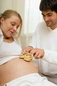 Как происходит контакт мамы с ребенком в утробе