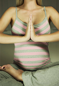 Физические нагрузки во время беременности: йога — для души и тела