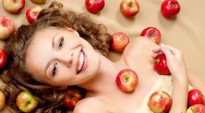 Ближайшее время все почаще девицы употребляют яблоковый уксус от угрей и прыщей.